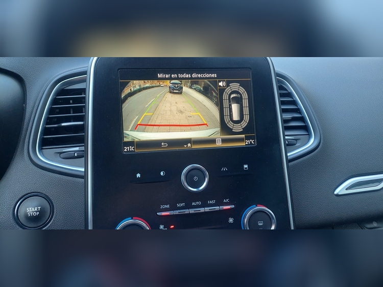 Renault Grand Scenic 1.3 TCE 140CV foto 6
